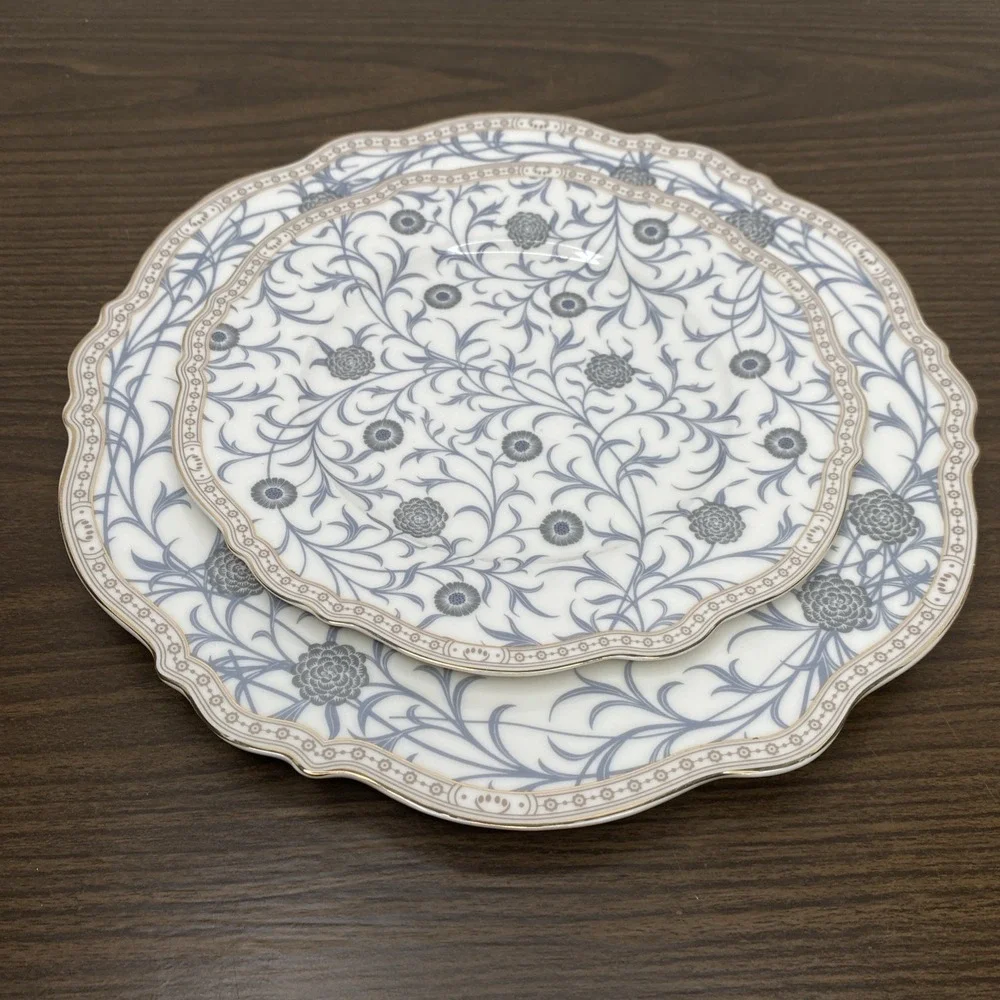 Morris & Co. SWEET BRIAR Premium Porcelain Gold Rim Dinner And Salad Plate Combo